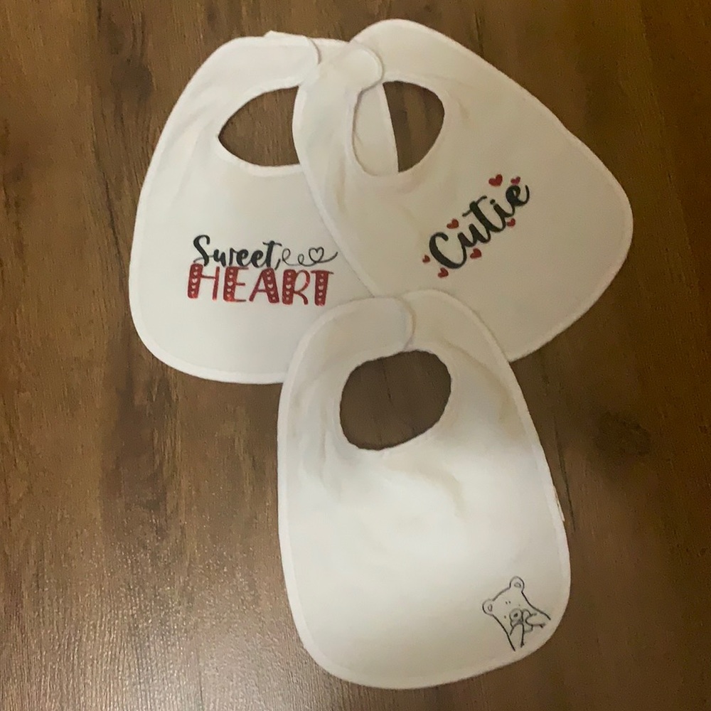 Valentines Velcro baby bibs